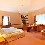 Hotel Waldhaus Reinbek