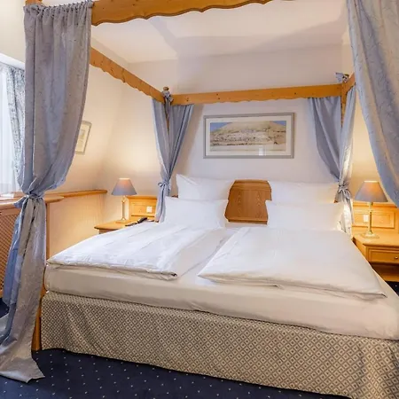 Hotel Waldhaus