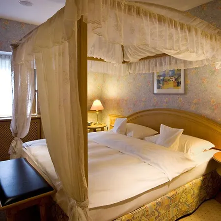 Hotel Waldhaus