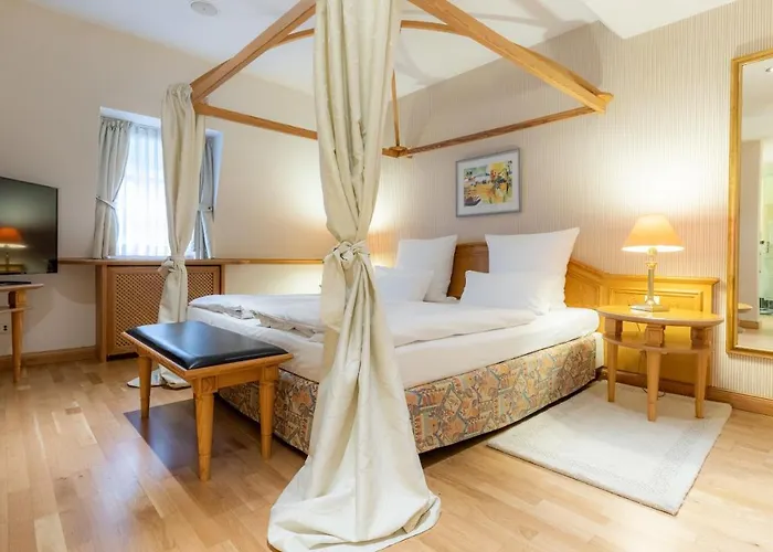 Ξενοδοχείο Waldhaus 5*